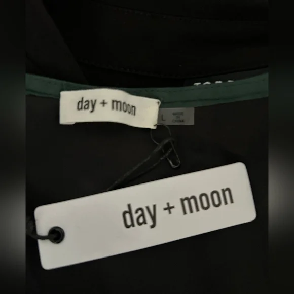 Sleeveless Green Faux-Leather Romper with Tie Waist - Picture 8 of 8